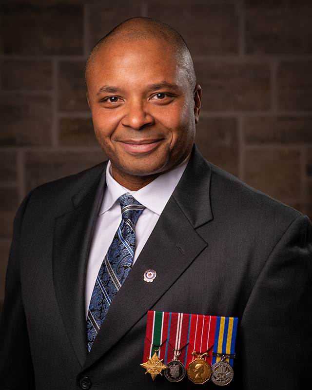Mike Akpata